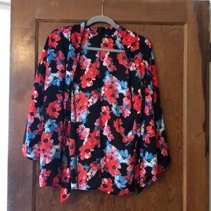 Floral kimono/ Blazer
